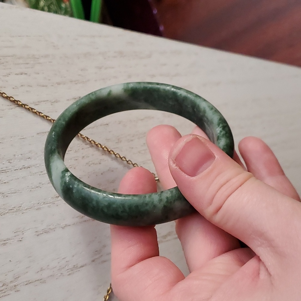 Jade Bangle - Picture 2 of 3
